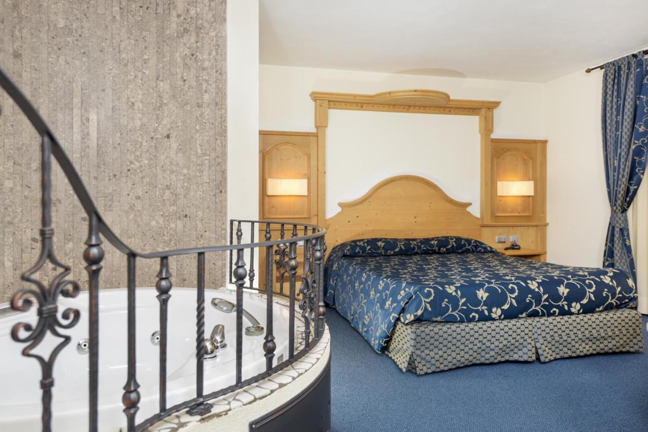 Family Hotel Andes - Only For Family Vigo di Fassa Exterior photo