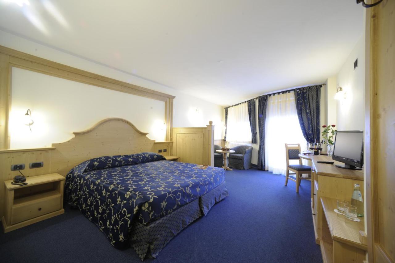 Family Hotel Andes - Only For Family Vigo di Fassa Room photo